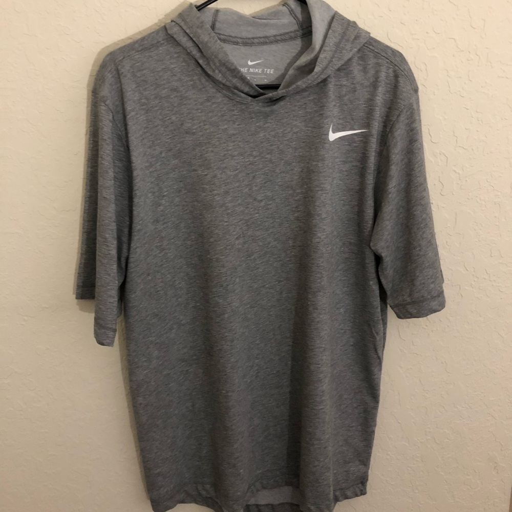Nike Pullover Hoodie Shirt NWOT